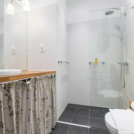 Rentplanet - Bialobrzeska Βαρσοβία